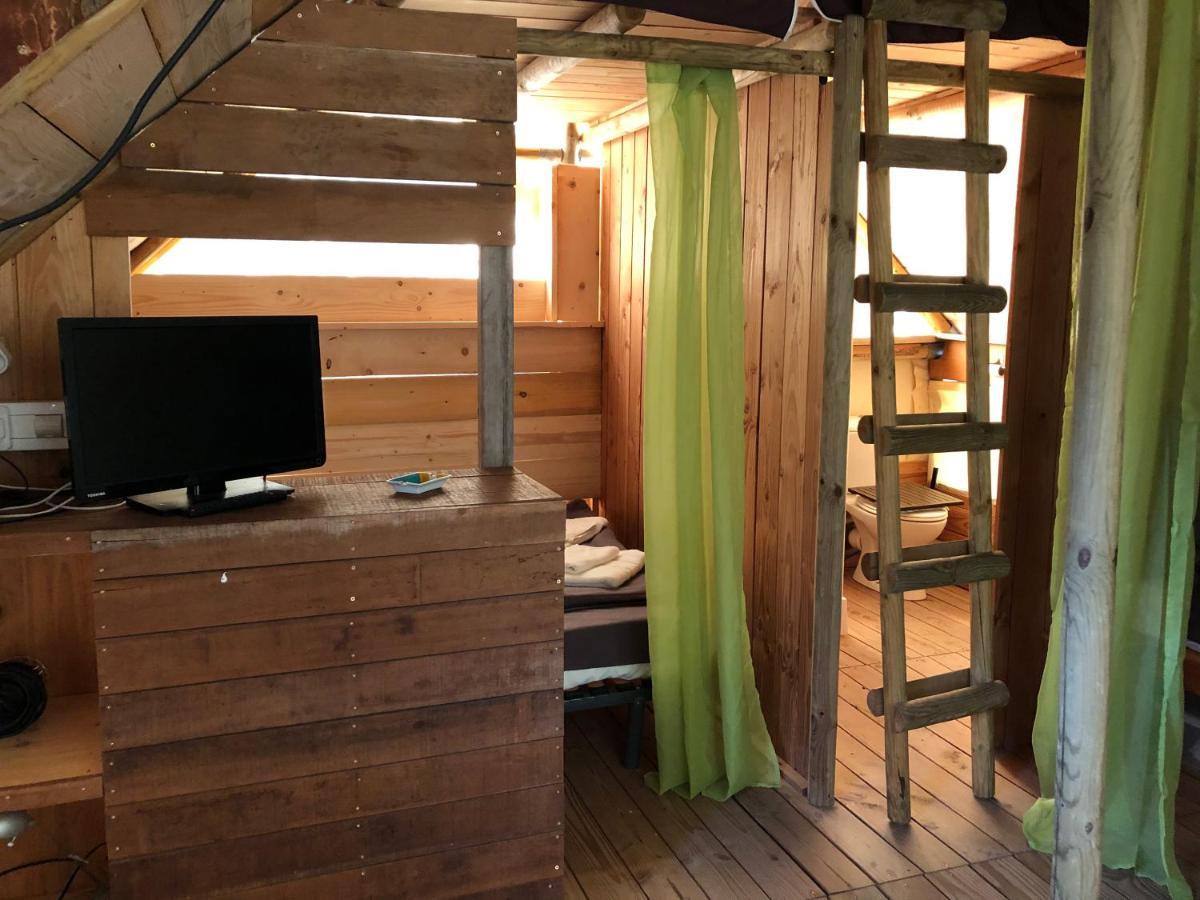 En Provence - Ecogites & Restaurant Insolites Hotel